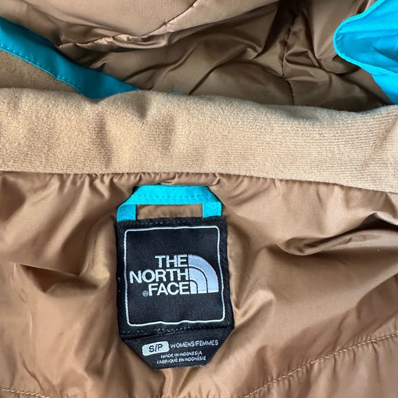 COPY - Women’s Northface winter jacket - Picture 8 of 8
